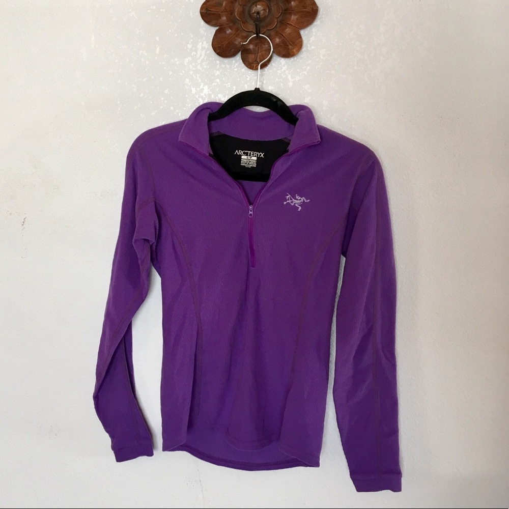 Arc’teryx pullover half zip sweater 💜